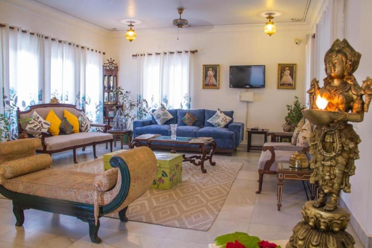 Akshay Niwas Boutique Luxury Hotel Udaipur Ngoại thất bức ảnh