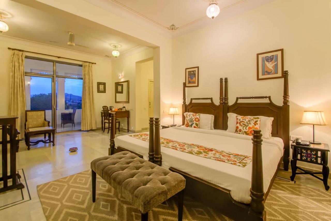 Akshay Niwas Boutique Luxury Hotel Udaipur Ngoại thất bức ảnh