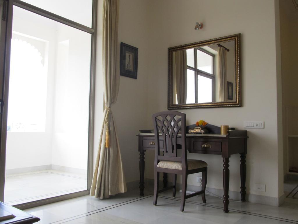 Akshay Niwas Boutique Luxury Hotel Udaipur Ngoại thất bức ảnh